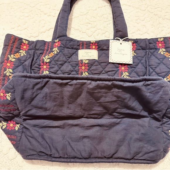 Sezane | Bag | Quilted Tote Bag • Sezane x Lucia Vergara - Picture 6 of 15